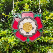 Load image into Gallery viewer, Tudor Rose necklace