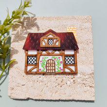 Load image into Gallery viewer, Tudor house brooch