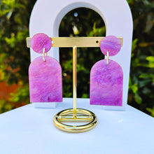 Load image into Gallery viewer, Simplicity Arch earrings