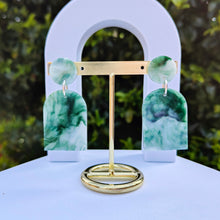 Load image into Gallery viewer, Simplicity Arch earrings
