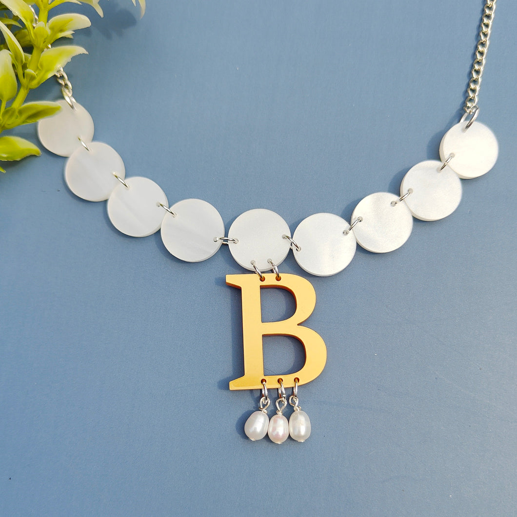 Boleyn necklace