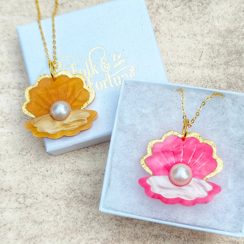 Clam Shell pendant
