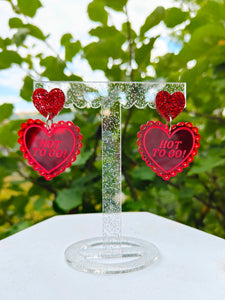 HOT TO GO earrings