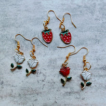 Load image into Gallery viewer, OLD STOCK enamel earrings