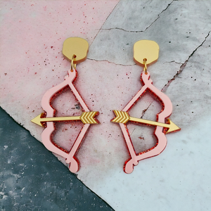 The Archer earrings - pink and red