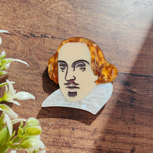 Load image into Gallery viewer, Wills Head brooch
