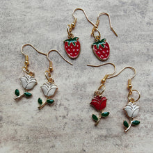 Load image into Gallery viewer, OLD STOCK enamel earrings