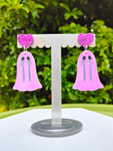 Load image into Gallery viewer, Weeping Ghost earrings