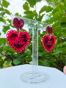 HOT TO GO earrings