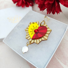 Load image into Gallery viewer, Sacred Heart pendant necklace