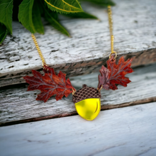 Load image into Gallery viewer, Oak Fall necklace - Vivid Autumn