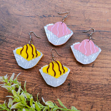 Load image into Gallery viewer, PRE-ORDER French Fancy brooch / necklace / earrings