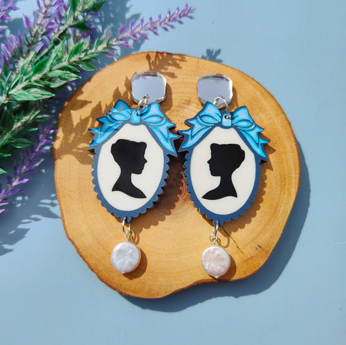 'Diamond of the First Water' earrings - blue