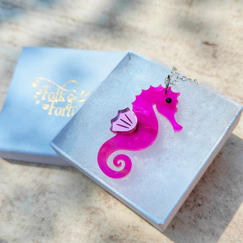 Seahorse pendant