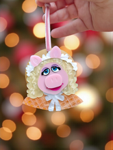 Load image into Gallery viewer, Muppet Christmas Carol tree decorations