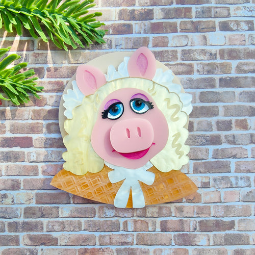 PRE- ORDER Miss Piggy Emily Cratchitt brooch