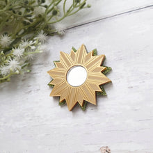 Load image into Gallery viewer, Gold and green sunburst brooch