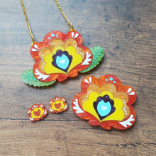 Load image into Gallery viewer, &#39;Sunset&#39; Folk Flower necklace