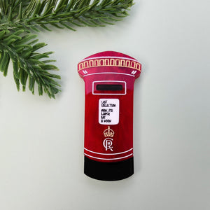 Classic British postbox brooch - Coronation edition