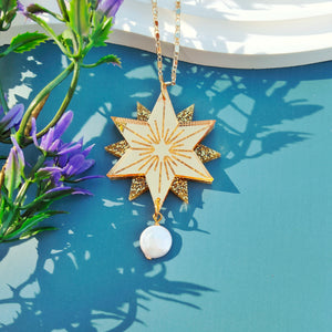 North Star pendant necklace - gold