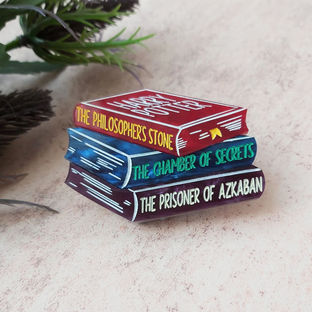 Hogwarts bookstack brooch